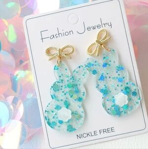 ♥️G Individually $10 Or Bundle 5/$20 Cute Easter Blue Bunnies 💙